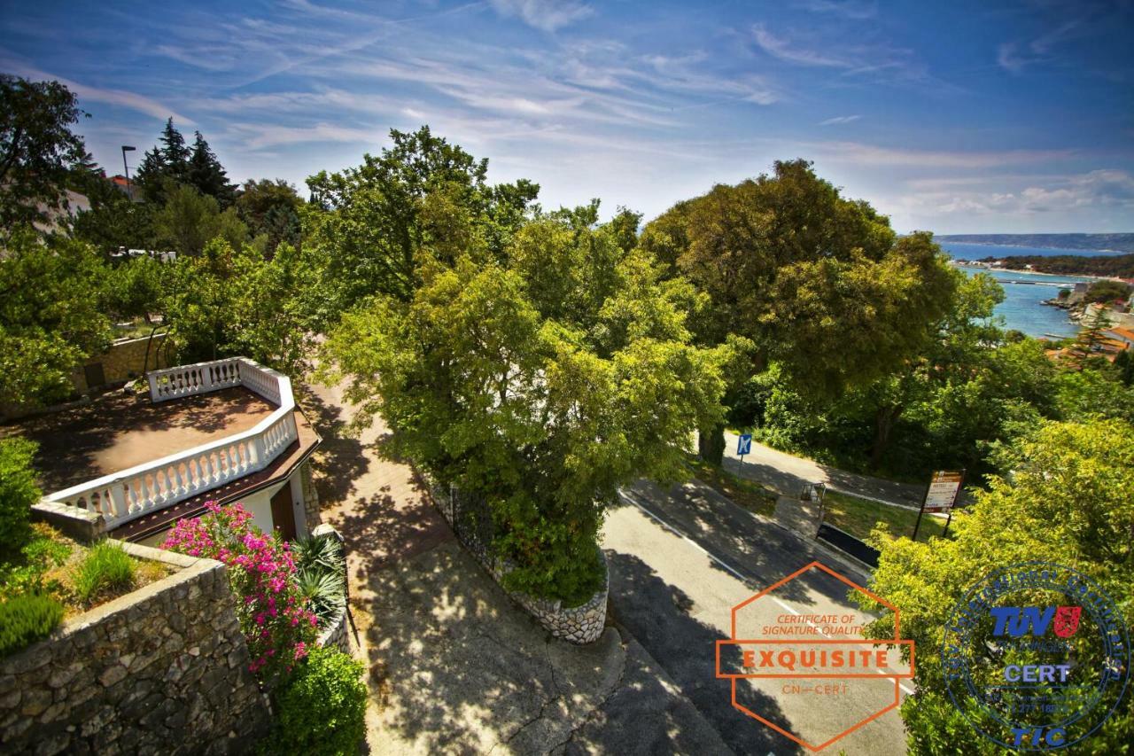 Villa Kovach Krk Town Buitenkant foto